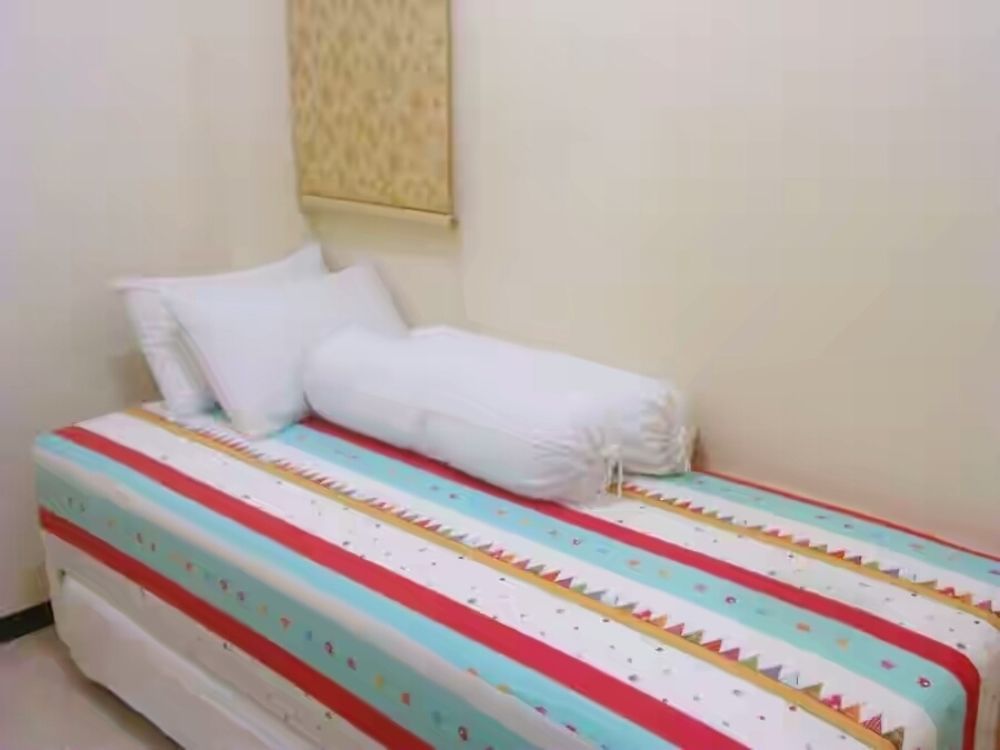 Ananda Apartments @ Suites Metro Cicadas ภายนอก รูปภาพ